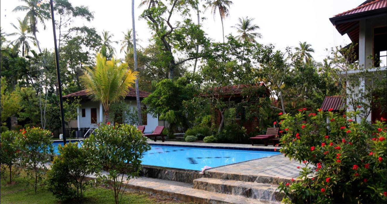 Poolside villa